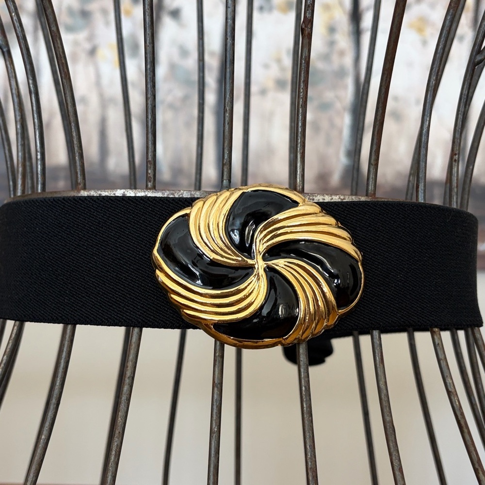 VTG Day L’or Elegant Black Gold Women's Stretchable Belt Made USA Size 2X